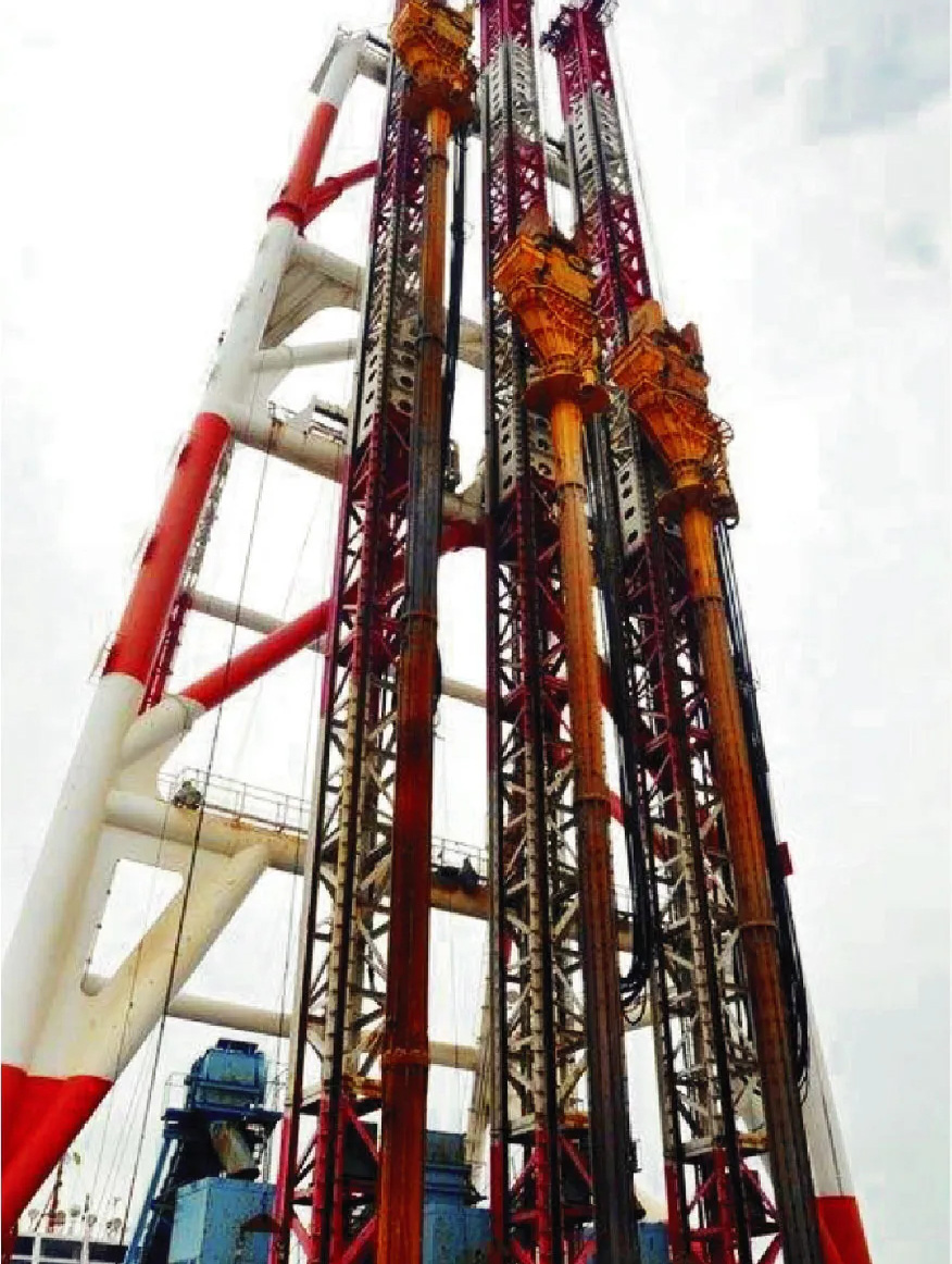 KLV550擠密砂樁/碎石樁振動樁錘 日本Japan